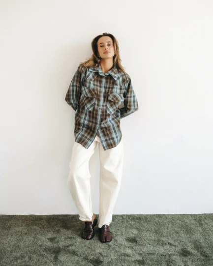 Mėlyni languoti marškiniai